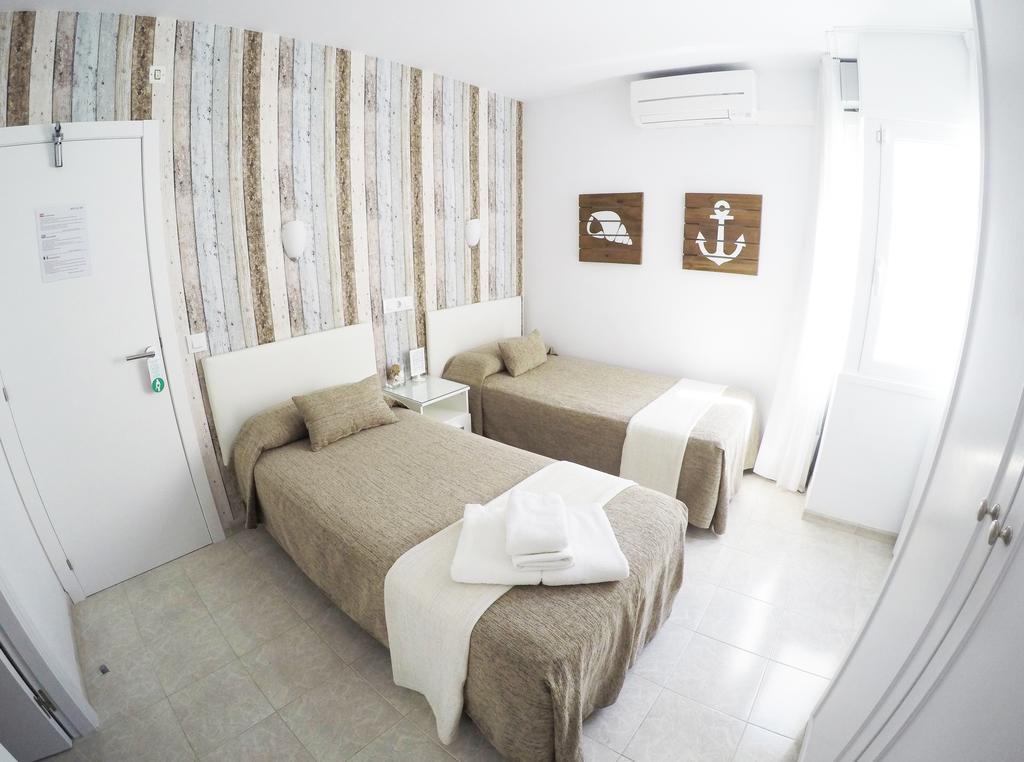 Del Mar Guest house 2*